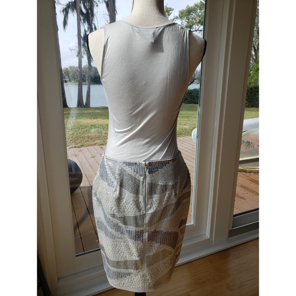White House Black Market Women's Gray Silver Metallic Sequin Skirt Sz 6 & Blouse - Picture 2 of 13